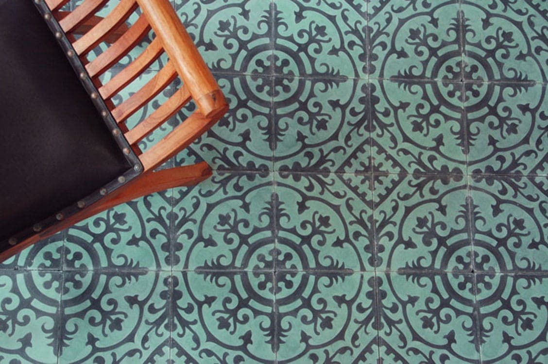 Menara zementfliesen